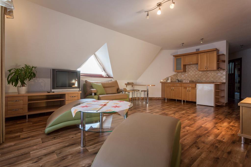 Sykowny Dworek Apartamenty Koscielisko Exterior photo
