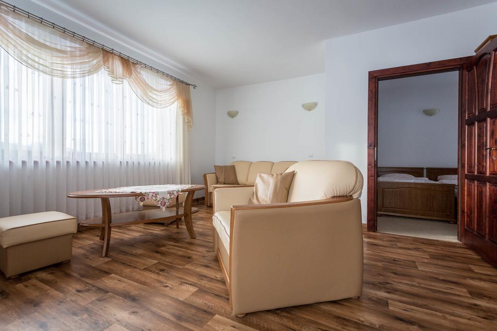 Sykowny Dworek Apartamenty Koscielisko Exterior photo