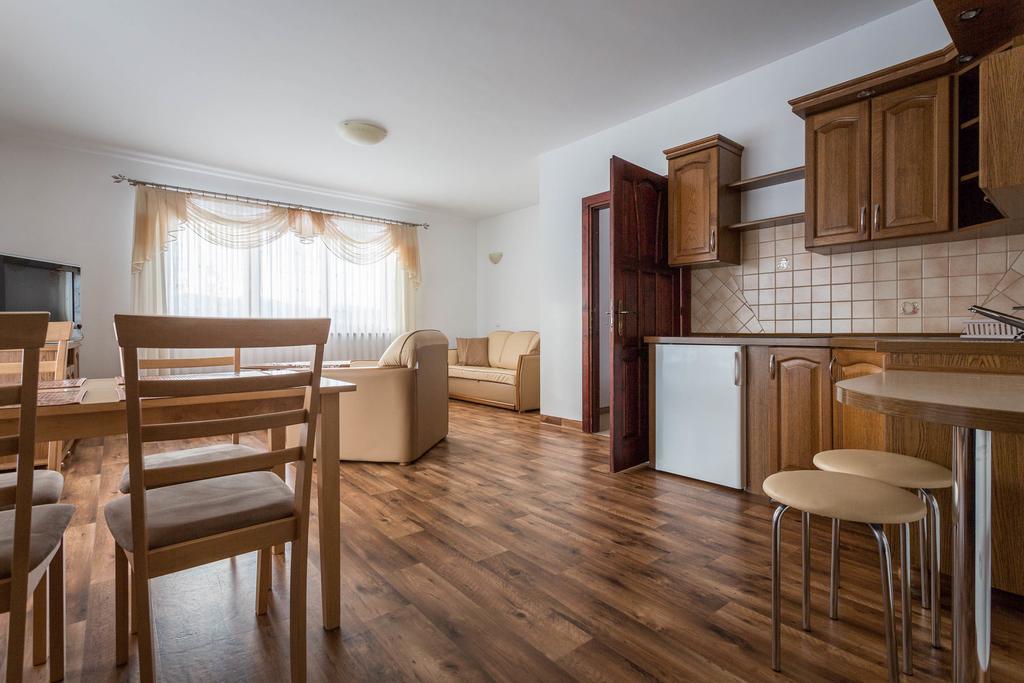 Sykowny Dworek Apartamenty Koscielisko Exterior photo
